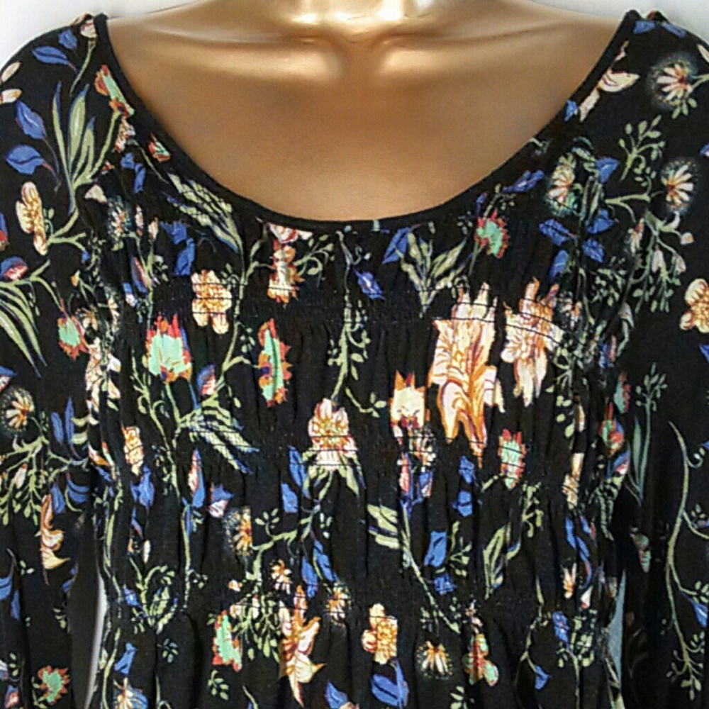 Gorgeous Free People floral blouse